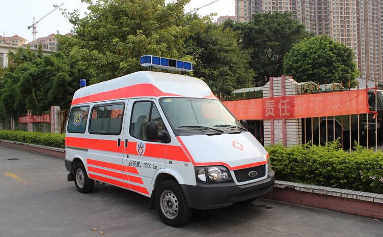 2022年河南许昌120救护车 120租赁电话号码 救护车租车收费 急救转运站电话
