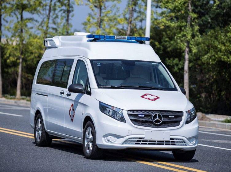 2022年陕西延安租赁私人救护车救护车出租电话 急救车租车收费标准 救护车电话号码是120吗