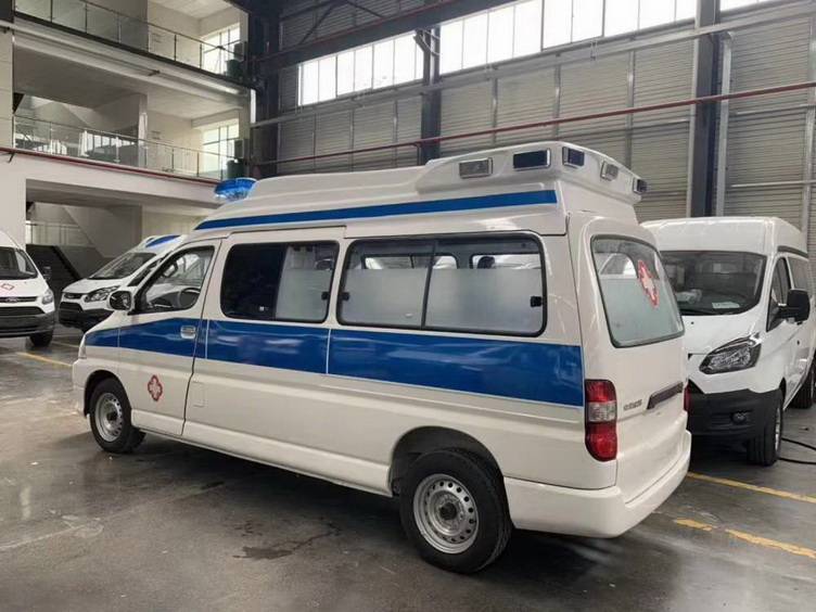 2022年江苏镇江救护车出租 私人救护车租车联系方式 私人救护车租赁 医护电话
