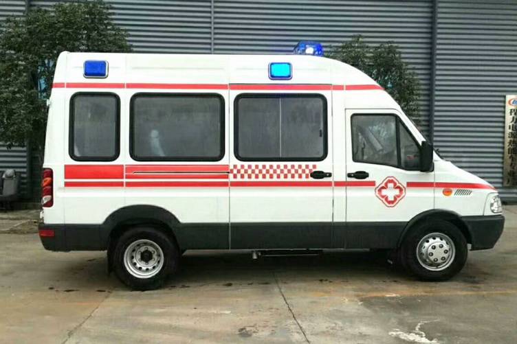 2022年西藏林芝租赁私人救护车120租赁联系方式 救护车租赁收费标准 医院救护车电话