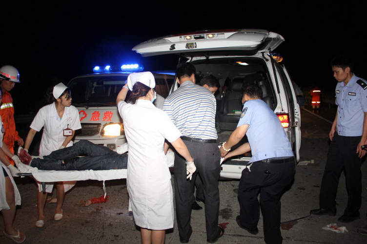 2023年杭州租赁120联系电话 出租联系电话 急救车租赁收费标准 叫救护车电话是多少