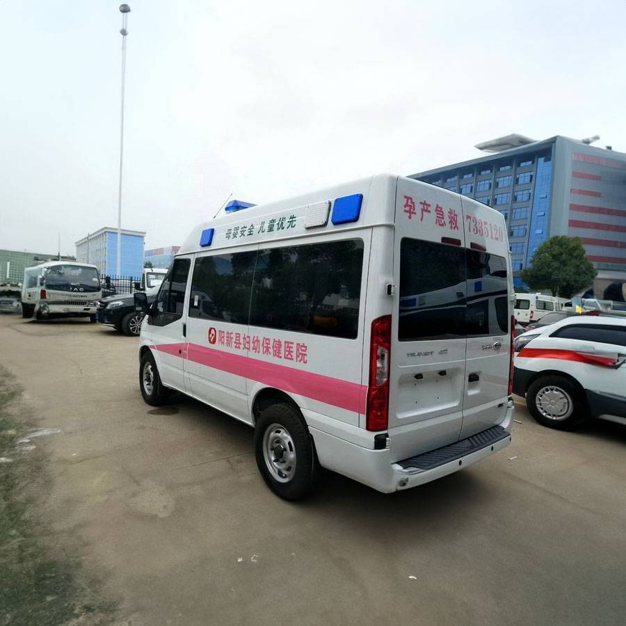 2023年江苏扬州私人救护车转运病人安全吗 哪里有救护车租赁