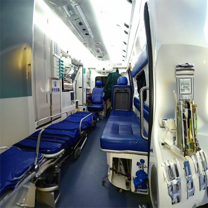 2023年云南丽江救护车租车 转院救护车怎么收费