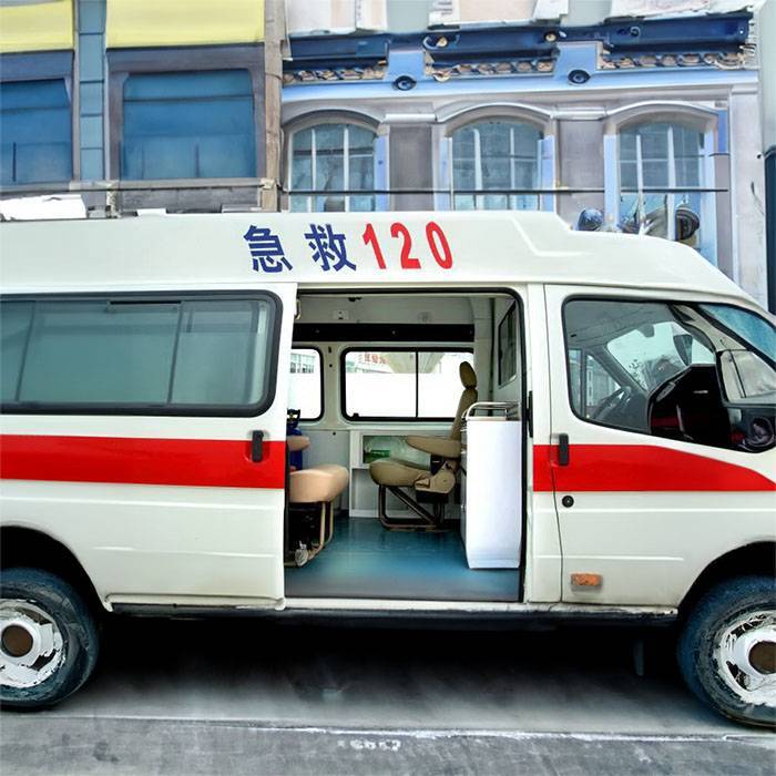 2023年云南西双版纳救护车出租服务长途转运服务 救护车一趟要多少钱