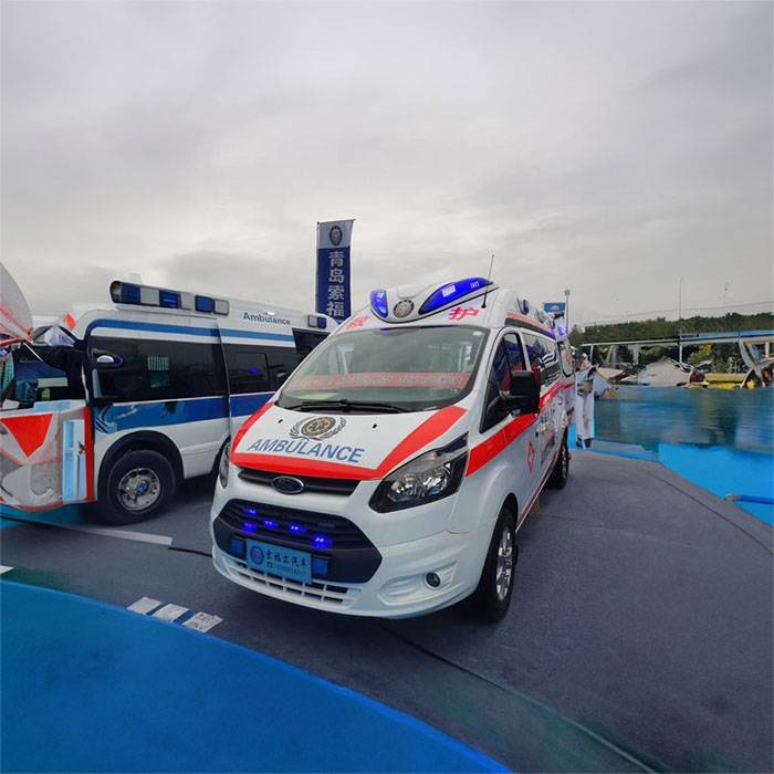 2024年新疆石河子救护车转运价格 租赁救护车电话