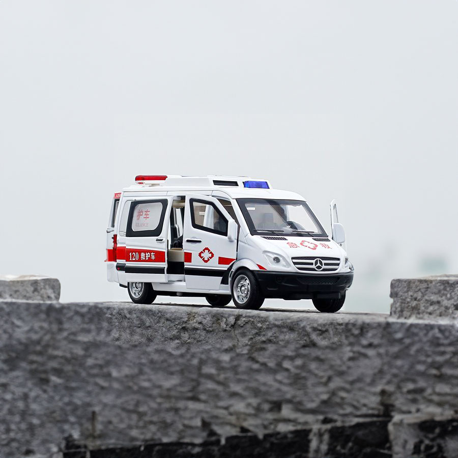 2024年救护车租赁：杭州救护车转运病人收费 救护车出租公司电话