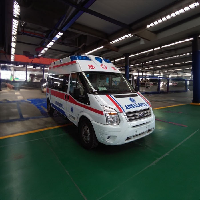 2025年青海海东长途救护车 哪有正规救护车出租