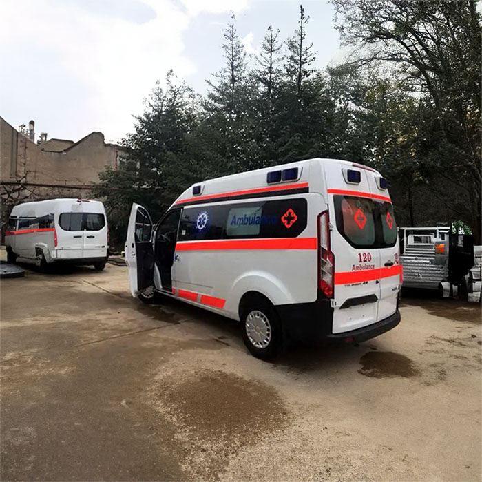 2025年安徽合肥租用救护车出租 救护车长途转院收费标准