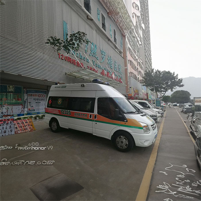 2024年救护车出租：杭州私人救护车长途转运 120租车联系电话