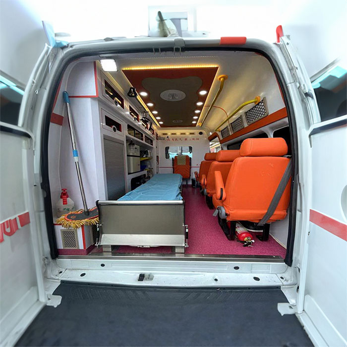 2025年河南南阳救护车出租接送 叫救护车价格