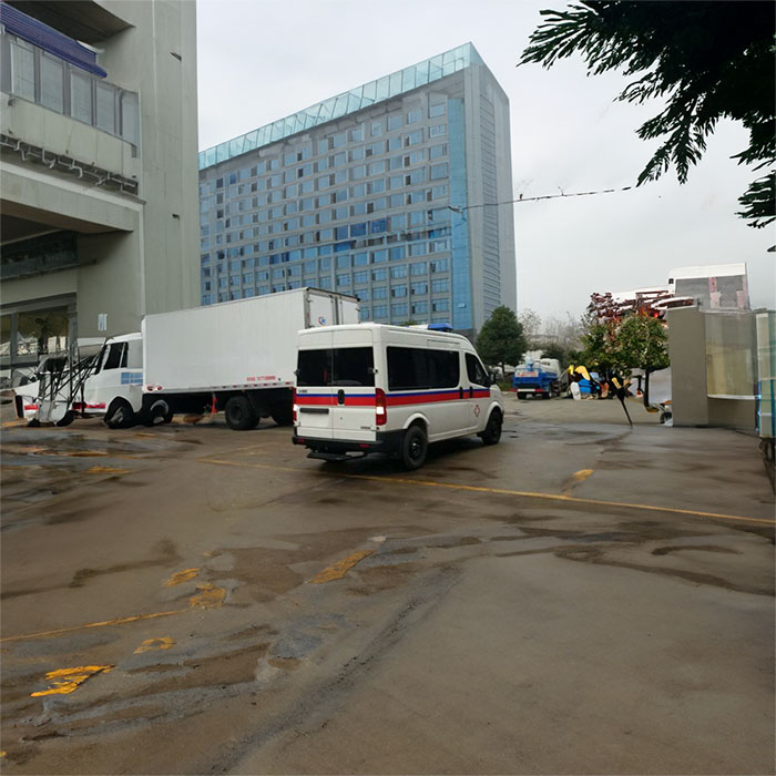 2024年救护车出租：杭州私人救护车转运病人安全吗 救护车租赁联系方式
